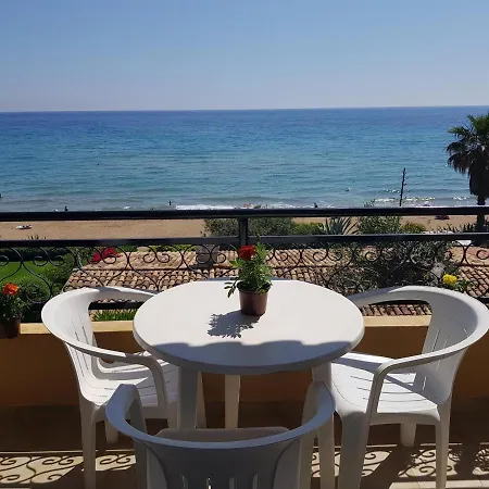 Lejlighed Glyfada Comfort 25 *